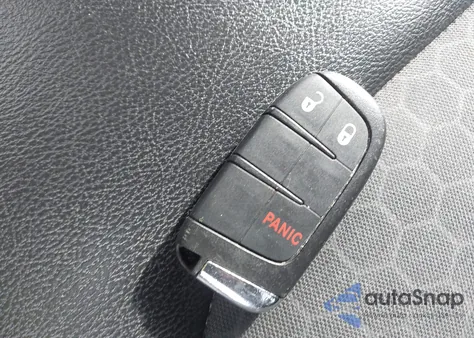 2018 Jeep Compass Altitude 4X4 from USA, damaged, VIN 3C4NJDBB5JT395306